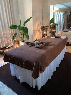Aroma massage room (10F)